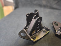 Traction Bar Spring Plate Standard Front Shock Mount